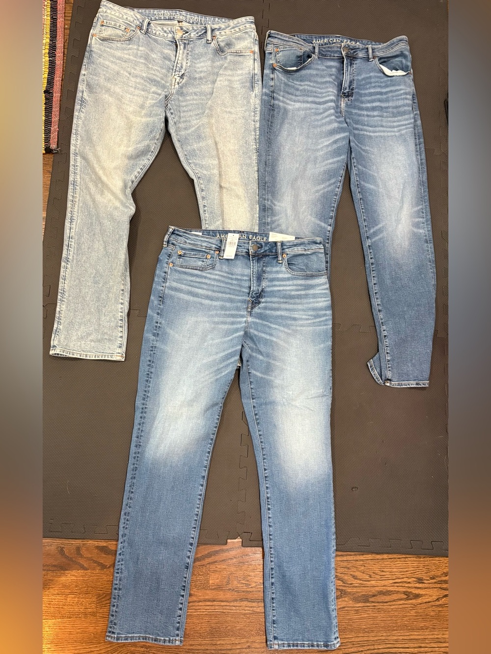 3 Men’s American Eagle Original Straight Airflex and Flex Jeans Size 36/34